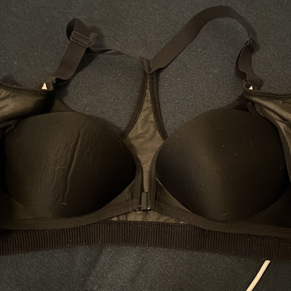 VSX sports bra 36B - Picture 6 of 7